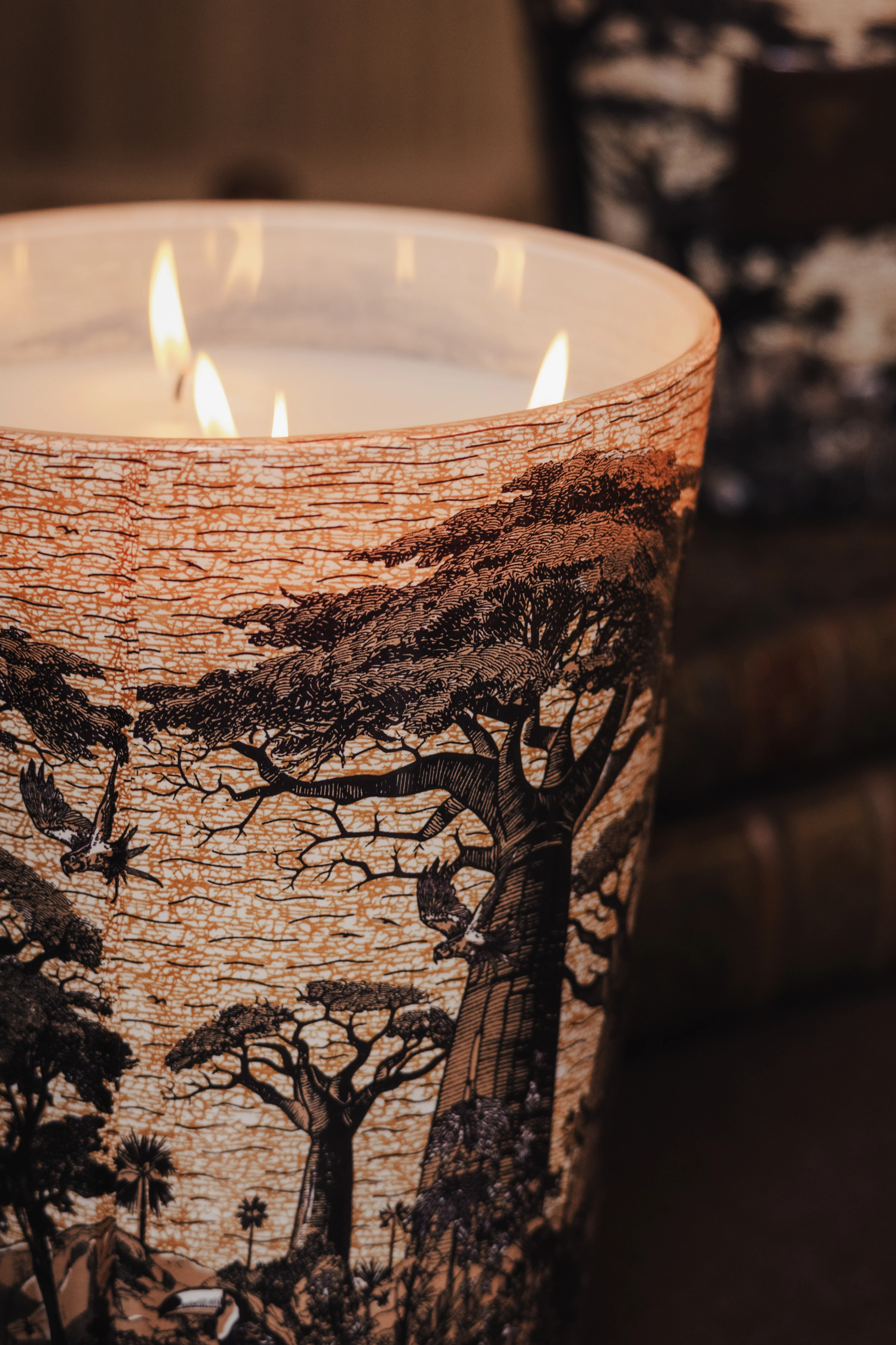 SCENTED CANDLE SACRED TREES MANKONO - Image 4